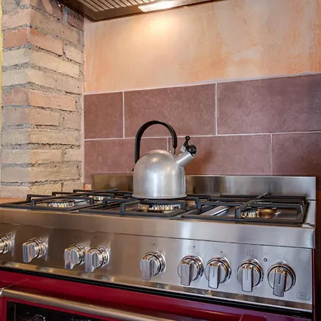 La Palazzina Farm stay *