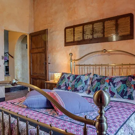 La Palazzina Farm stay *