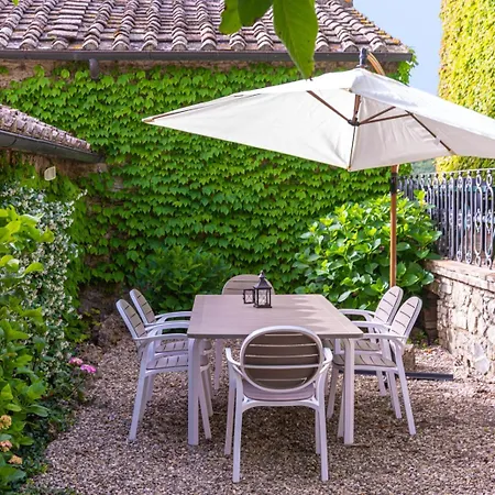 La Palazzina Farm stay *